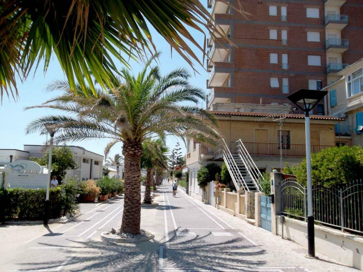 Grottammare Mon Amour Marina Grande ภายนอก รูปภาพ