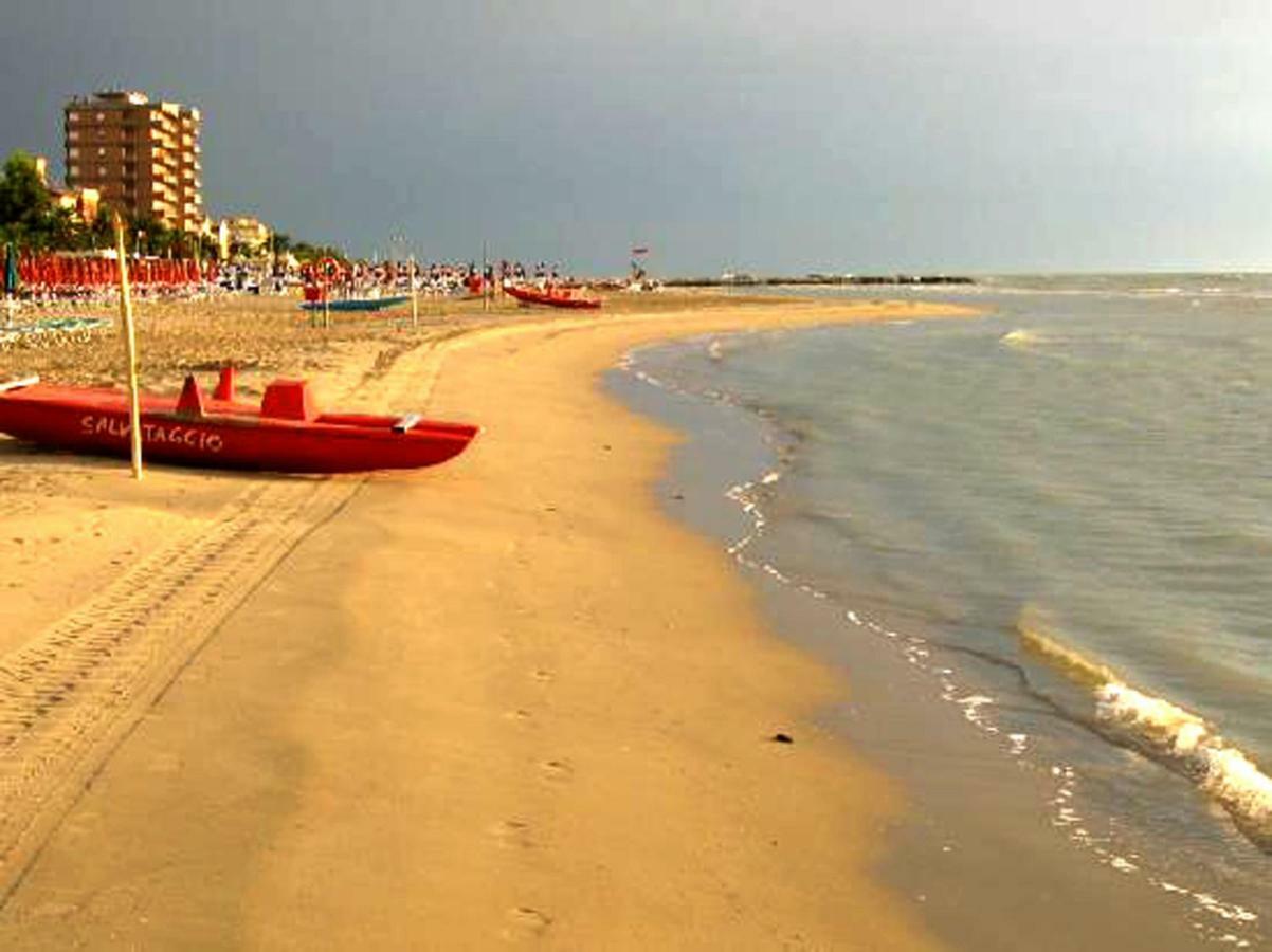 Grottammare Mon Amour Marina Grande ภายนอก รูปภาพ